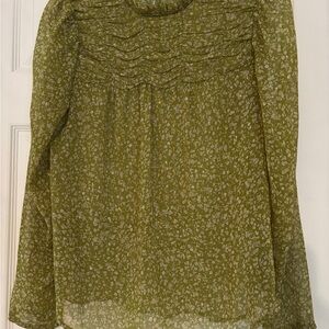 Elegant Green Floral Women's Blouse
